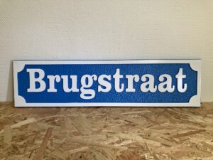 gegoten-aluminium-brugstraat-edam-langcat-volendam